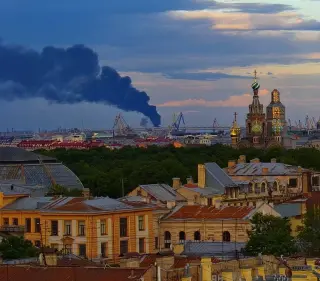 Ukraine Drones Strike St. Petersburg Oil Terminal as Putin’s Forum Opens