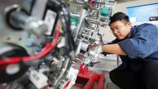 Factory-Driven Profits Hold Up Amid China's Mixed Domestic Demand