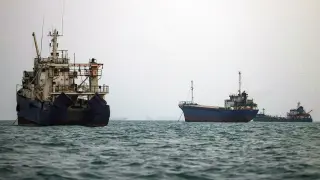 Tehran Unveils Strait of Hormuz Corridor as U.S. Pressure Intensifies