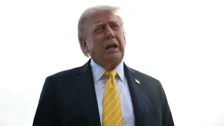 New Hampshire FAA worker charged with threatening President Trump