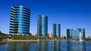 Oracle Seen Hitting Big Upside as Backlog FuelsBullish Case