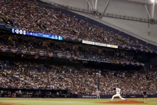 Rays Close 1-0 ALDS Win as 40,542 Fans Flood Hurricane-Damaged Trop