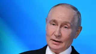 Putin Threatens Nuclear Retaliation for Kaliningrad Amid NATO Tensions