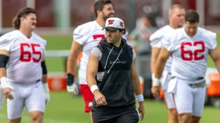 Mayfield-Bucs contract talks stall as market pressure rises