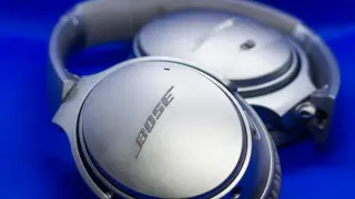 What Justifies Bose Headphones' Premium Price Tag