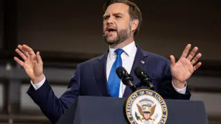 Vance’s Topeka Rally Highlights Kansas Senate Race Volatility