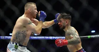 Gaethje shrugs off glove-claim as rematch talk swirls
