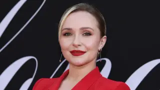 Witness Says Feds Entered Hayden Panettiere’s Home With Warrant
