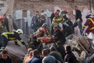 Putin’s 74th Birthday Marked by Deadly Russian Strikes on Ukrainian Homes