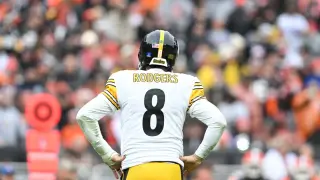 Steelers GM: Rodgers Talks Ongoing, Money Remains Sticking Point