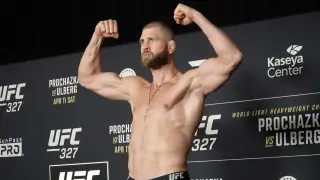 Padilla misses weight twice as UFC 327 proceeds with Prochazka vs Ulberg headline