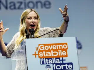 Italy Enacts Decree Banning School Veils and Capping Non-Italian Speakers