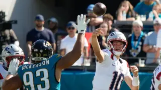 Patriots' Offensive Collapse Deepens as Maye's Turnover Crisis and Line Injuries Mount