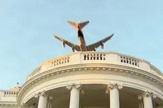 Air Force One’s Low Flyover Over White House Startles DC Residents Amid Halloween Event