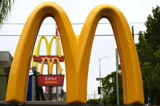 Federal Suit Challenges McDonald's AI Pricing Tool as Antitrust Violation