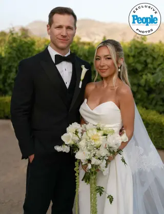 Jake Pavelka Quietly Ties the Knot in California