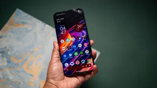 Pixel 11 Pro XL Review: Durable Hardware and Software Shine, But Camera and Connectivity Lag