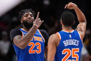 Knicks Blowout 140-89 Ends Hawks' Playoffs in Game 6