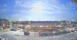 Perseid Fireball Dazzles Northwest Sky Overnight