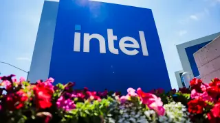 Intel taps $15 billion stock offering to bankroll AI infrastructure push