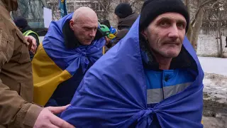 350 POWs swapped as Orthodox Easter ceasefire begins between Ukraine and Russia