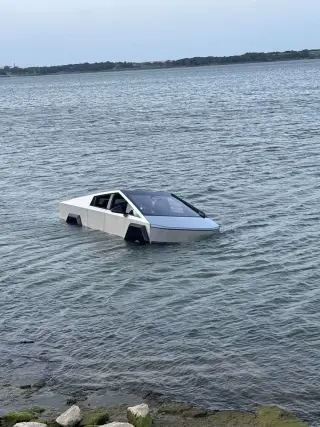 Texas man sinks Cybertruck into lake to test Wade Mode, police say