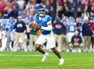 Wes Reynolds Unveils Week 1 College Football Bets
