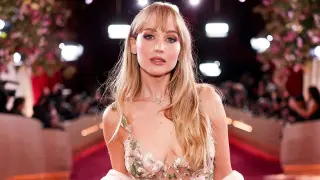 Jennifer Lawrence Reveals Breast Surgery Amid 'Mes' Brand Launch