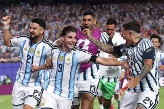 Argentina reach World Cup semi with Alvarez’s extra-time stunner and Embolo red under 'mistaken identity' ruling