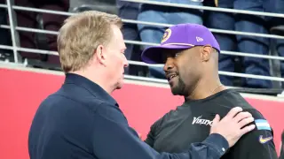 Flores Lawsuit Expands Allegations of NFL ‘Culture of Retaliation’