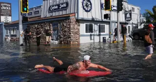 Record King Tides Flood US Coasts, Exposing Infrastructure Gaps