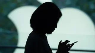 Apple Warns Targeted Users of Sophisticated Spyware in Global Alert Wave