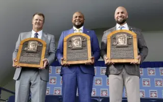 Three Paths to Cooperstown: Beltrán, Jones and Kent Earn Hall of Fame Inductions