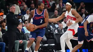 Kawhi Move Boosts Raptors, Reshaping the NBA Contender Landscape