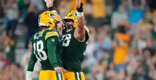 Packers Finalize 53-Man Roster with Key Decisions on Jacobs, Parsons, and Bubble Players