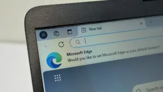Edge Passwords Live in RAM, Sparking Security Debate