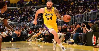Lakers Beat Kings 114-110 in Preseason as Dončić Returns to Action
