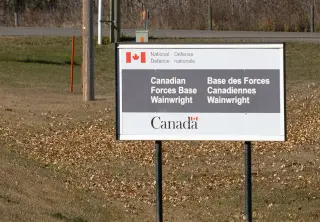 Wind Shifts Fatalize Four Canadian Soldiers in Alberta Base Fire