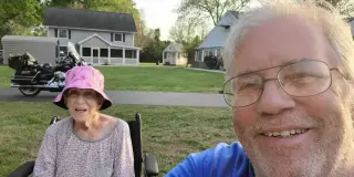 Backyard House Keeps Mom Close, Cuts Nursing-Home Costs