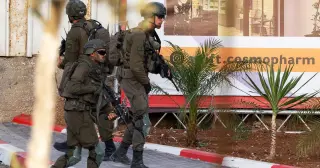Hebron shooting triggers West Bank lockdown ahead of Israeli election