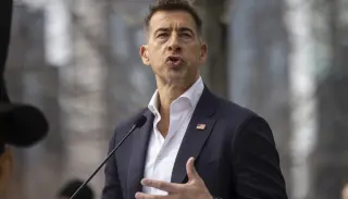 Giannoulias Launches Chicago Mayor Bid as Coalition Builder, Says Johnson Missed the Moment