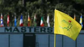McIlroy, Young Lead Masters Final Round in Augusta Showdown