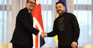 UK Accelerates Missile Deliveries and LNG Ban as Zelenskyy Visits Amid US Friction