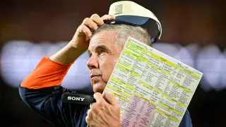 Walker powers Chiefs past Broncos as Mahomes returns on MNF