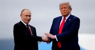 Trump’s Flattery Strategy for Putin Draws Sharp Criticism