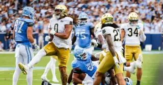 Notre Dame Survives UNC's Second-Half Surge to Win 37-26