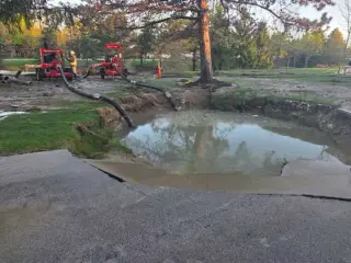 Oakland County hit by 42-inch water main break, boil advisories issued