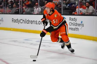 Sabres shore up blueline with Zellweger on three-year deal
