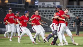 Saint Mary's Walk-Off eliminates No. 1 UCLA as Little Rock earns first-ever super regional