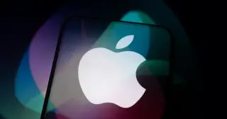 Siri AI Revs Up iPhone with On-Device Smarts and Deeper App Access